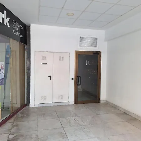 Loft Luminoso Y Amplio Muy Cerca De Canteras *