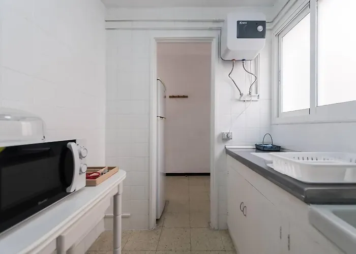 Loft Luminoso Y Amplio Muy Cerca De Canteras Lägenhet