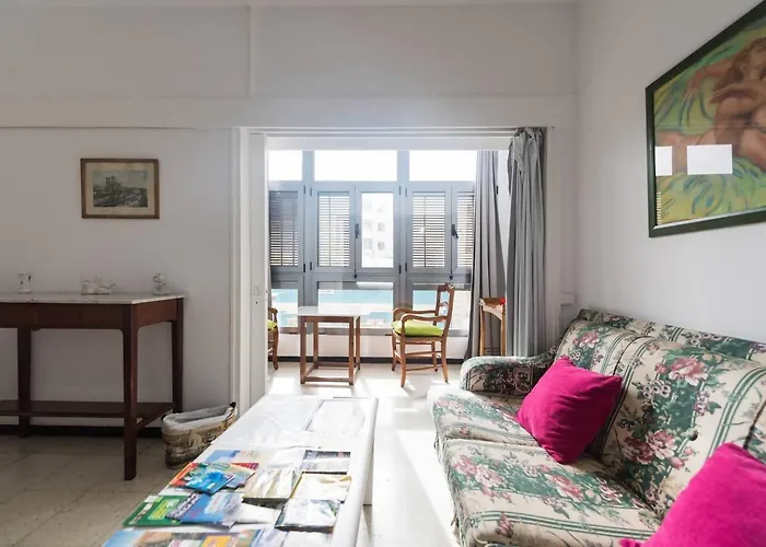 Loft Luminoso Y Amplio Muy Cerca De Canteras